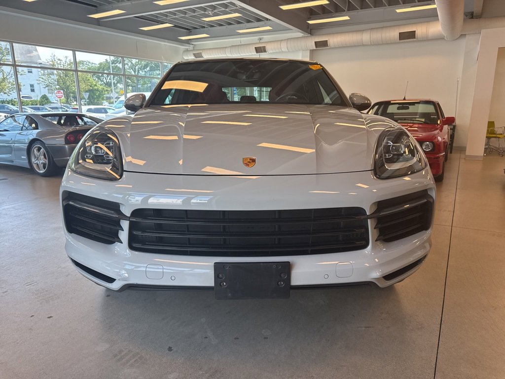 Used 2022 Porsche Cayenne Coupe image 4