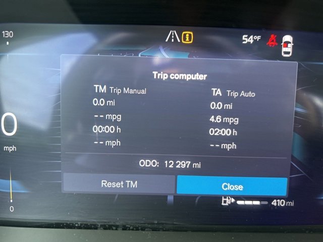 Certified 2025 Volvo XC60 B5 Plus image 21