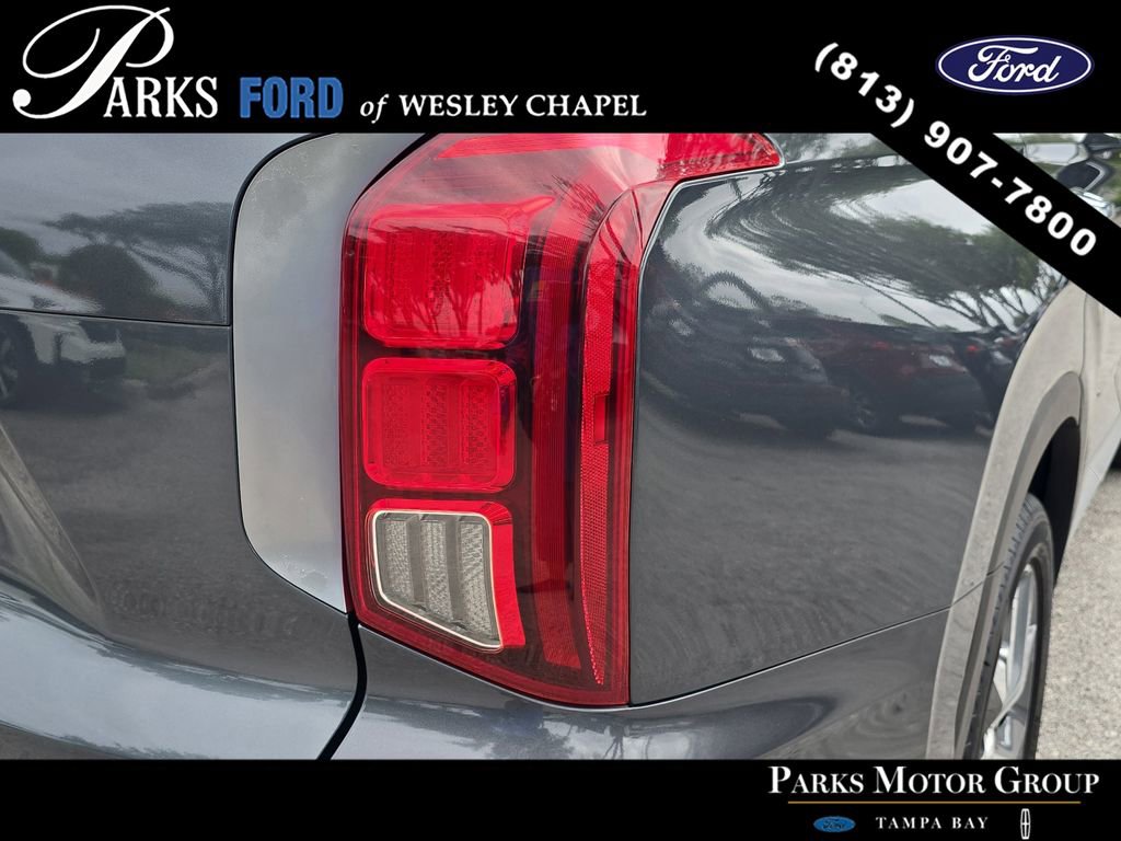 Used 2021 Hyundai Palisade SEL w/ Premium Package FWD image 7