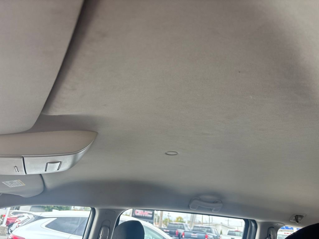 Used 2013 Dodge Grand Caravan American Value Package image 27