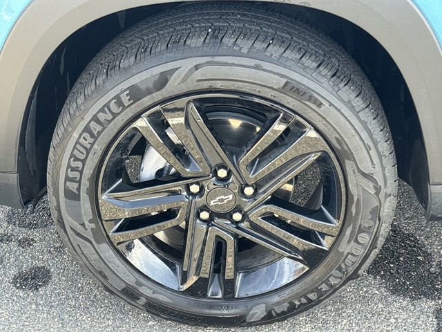 Used 2025 Chevrolet Trax ACTIV w/ Driver Confidence Package image 31