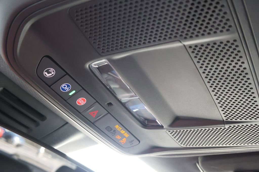 New 2026 Chevrolet Equinox EV LT image 30