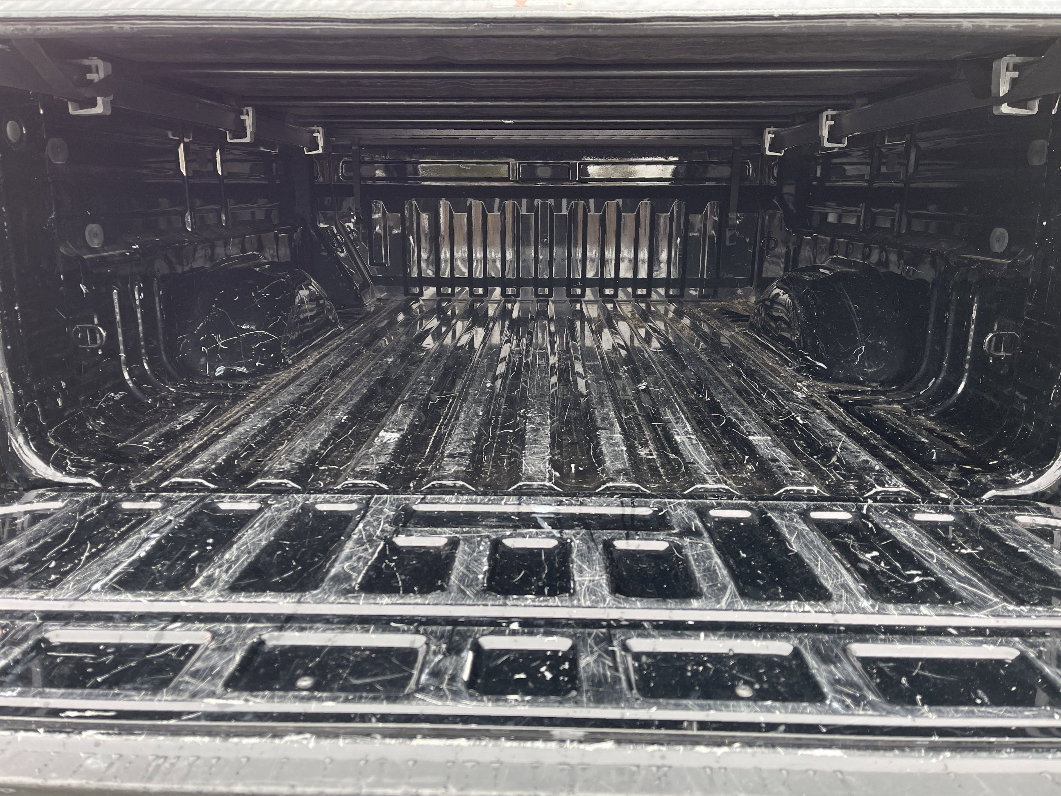 Used 2022 Chevrolet Colorado Z71 w/ Safety Package image 41