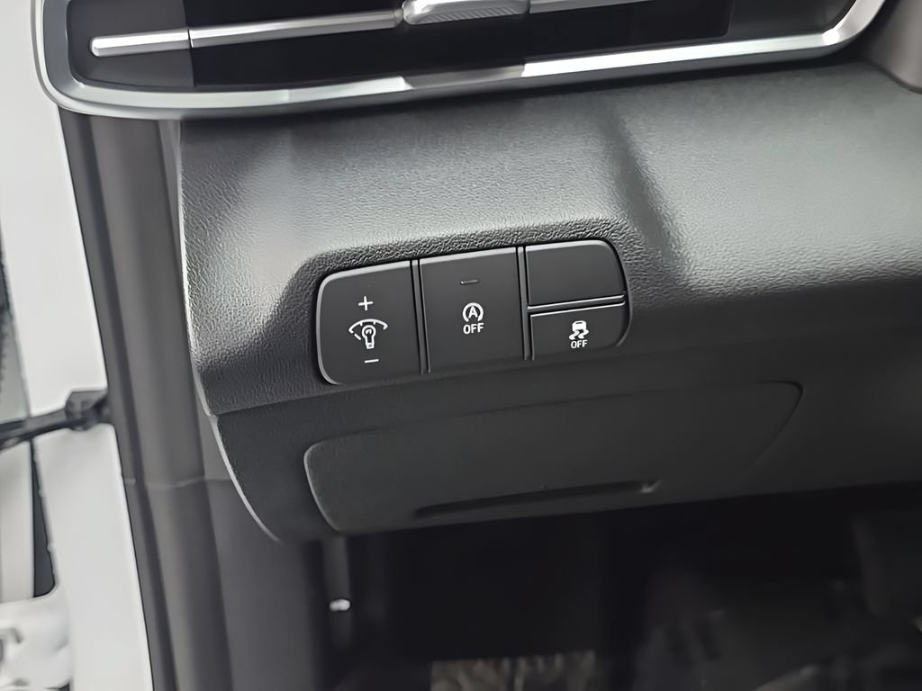 New 2026 Hyundai Elantra SE FWD image 11