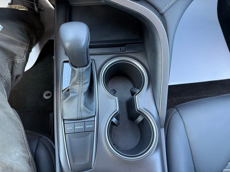 Certified 2023 Toyota Camry SE image 27