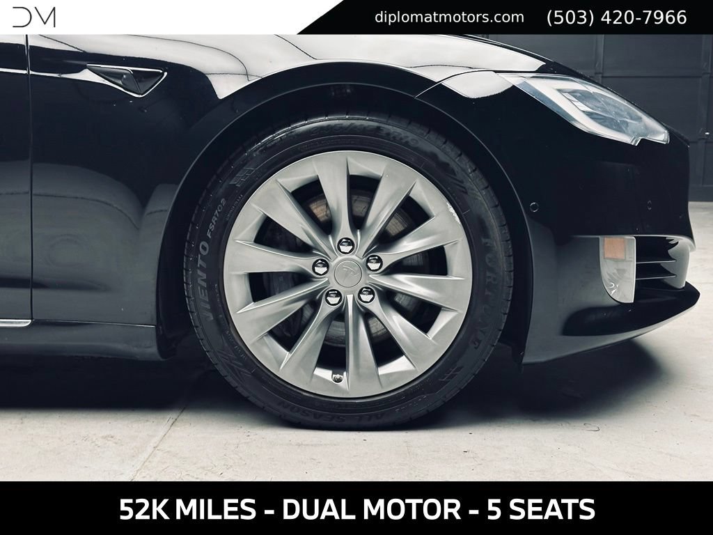 Used 2016 Tesla Model S 60D AWD/4WD image 40