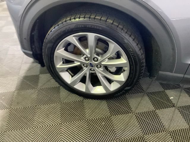 Used 2021 Ford Explorer Platinum w/ Equipment Group 601A AWD/4WD image 42