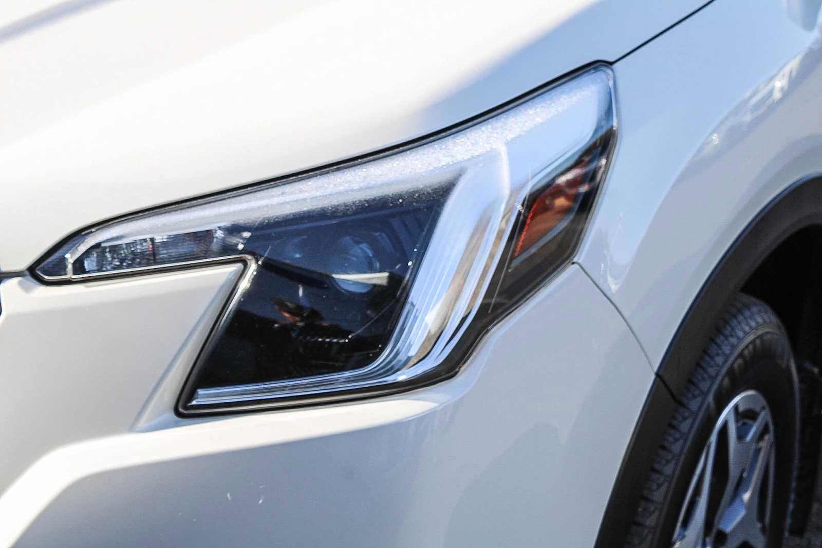 Certified 2023 Subaru Forester Premium AWD/4WD image 8