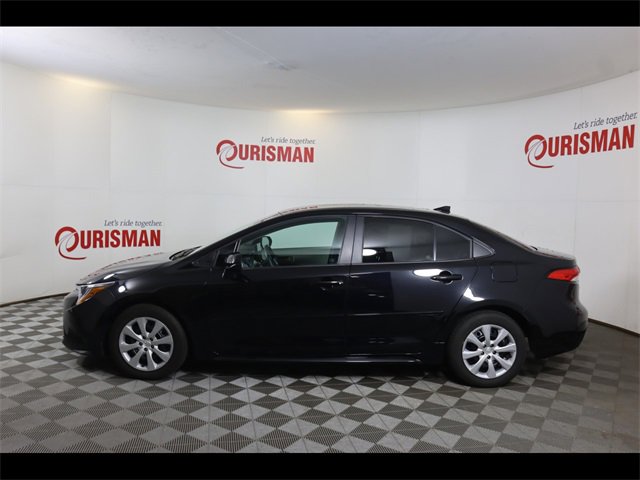 Used 2023 Toyota Corolla LE image 5