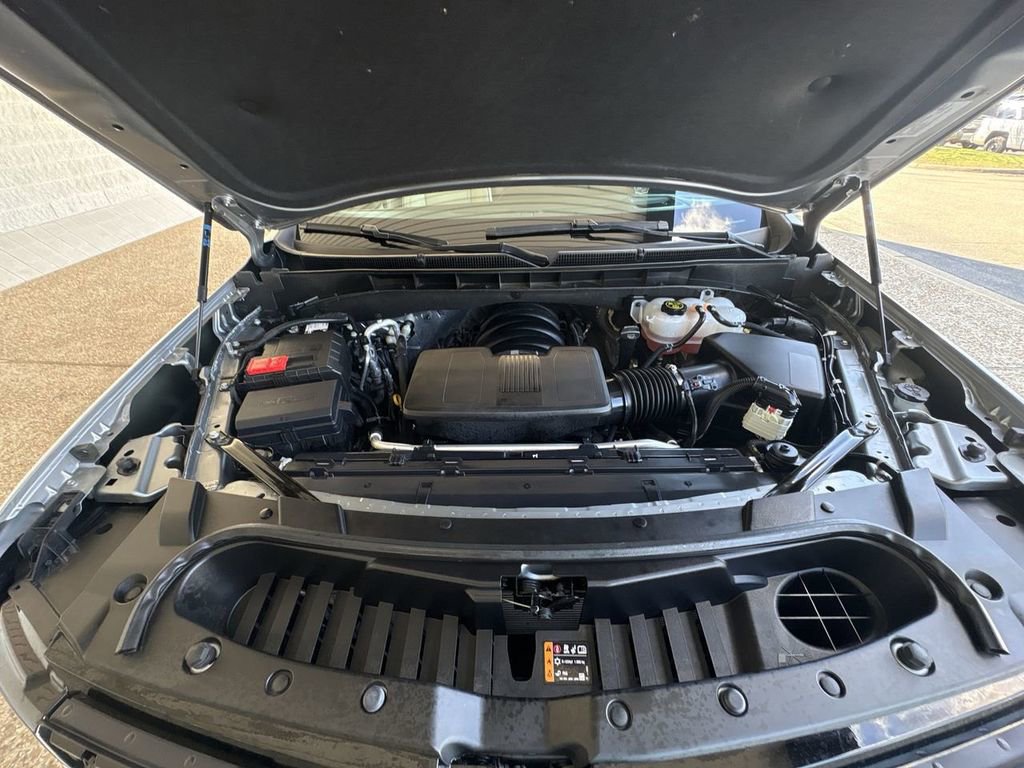 Certified 2023 Cadillac Escalade Premium Luxury w/ Performance Package image 31