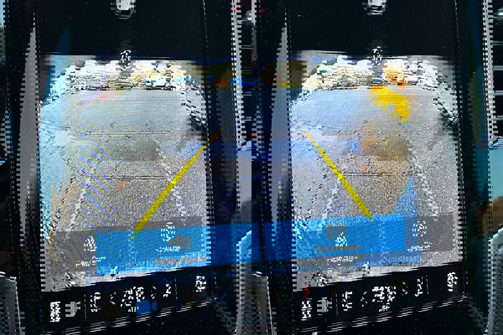 Certified 2023 Volvo XC90 B6 Plus w/ Protection Package Premier image 24