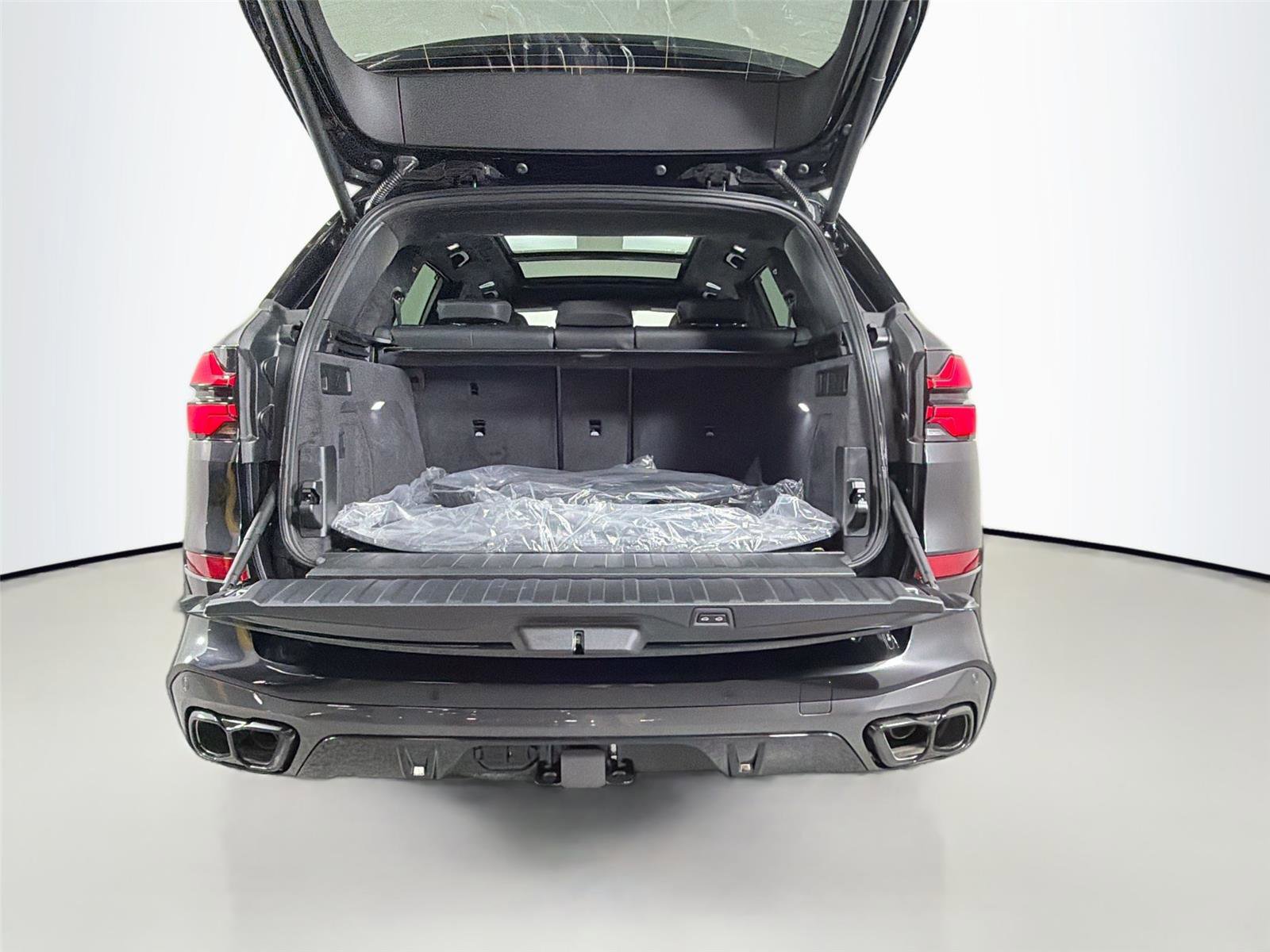 New 2026 BMW X5 M60i AWD/4WD image 28