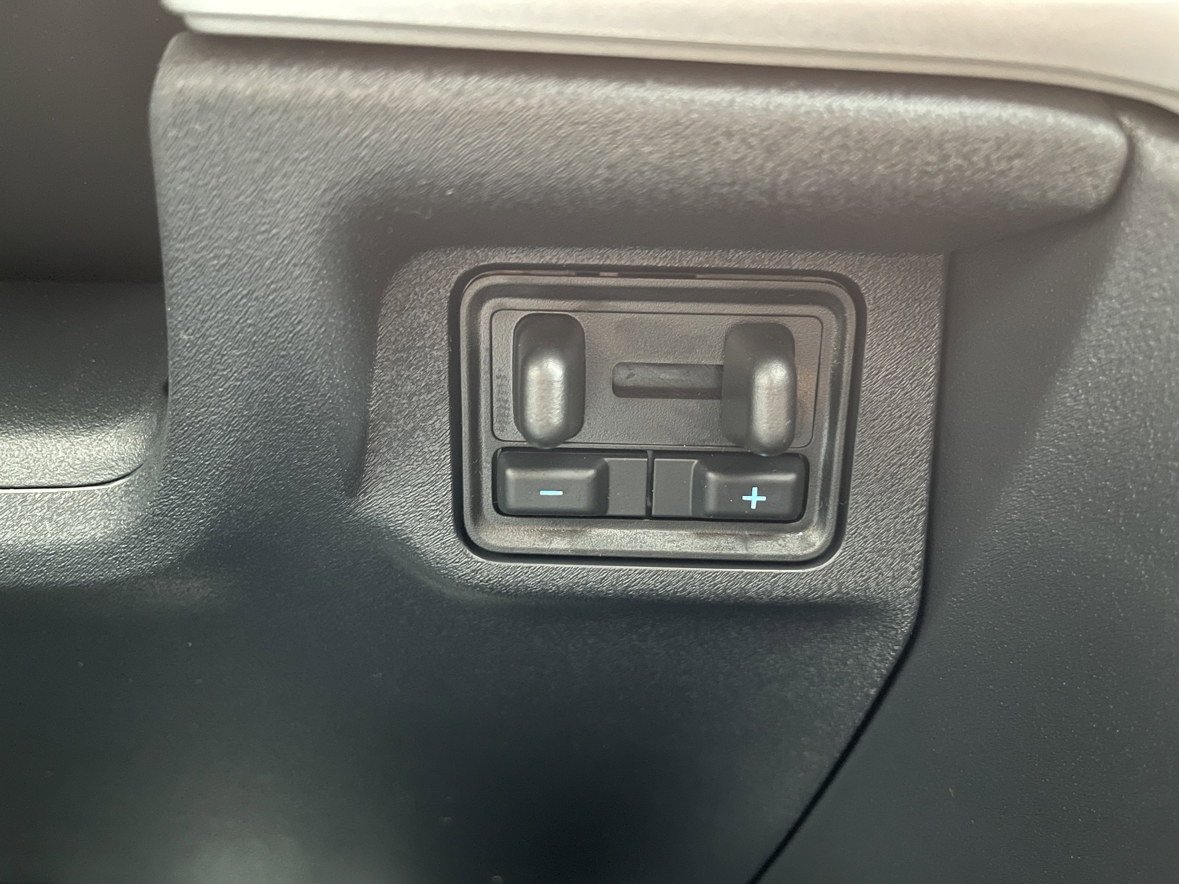 New 2025 Ford Expedition Max Active image 19