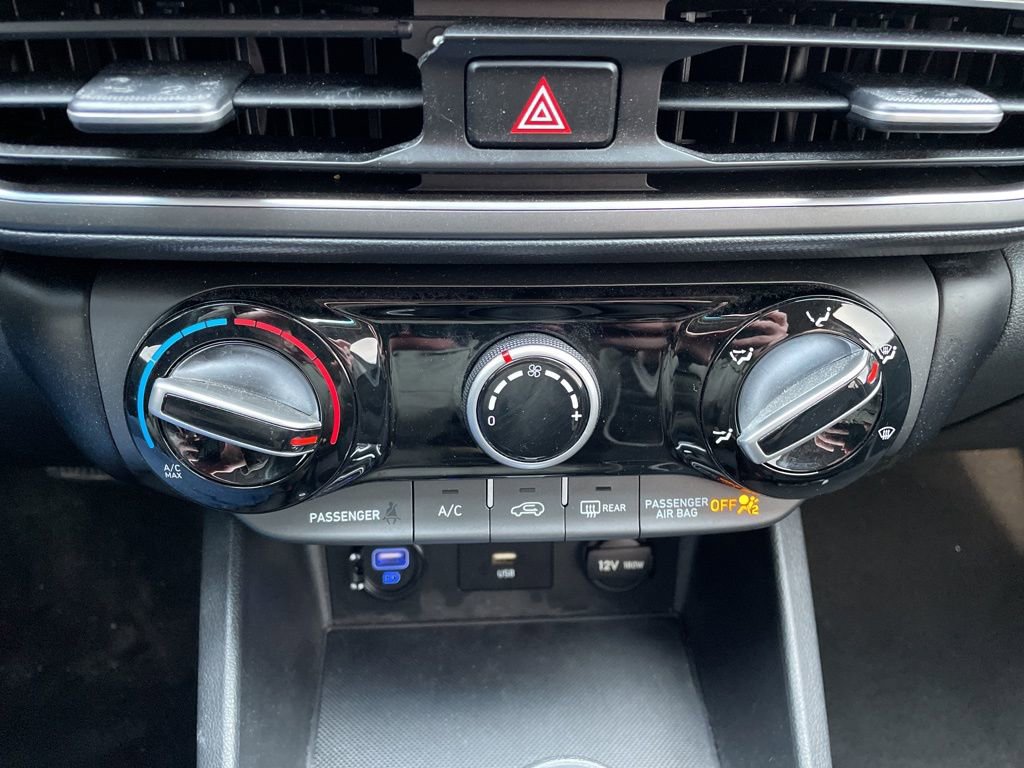 Used 2022 Hyundai Kona SEL image 20