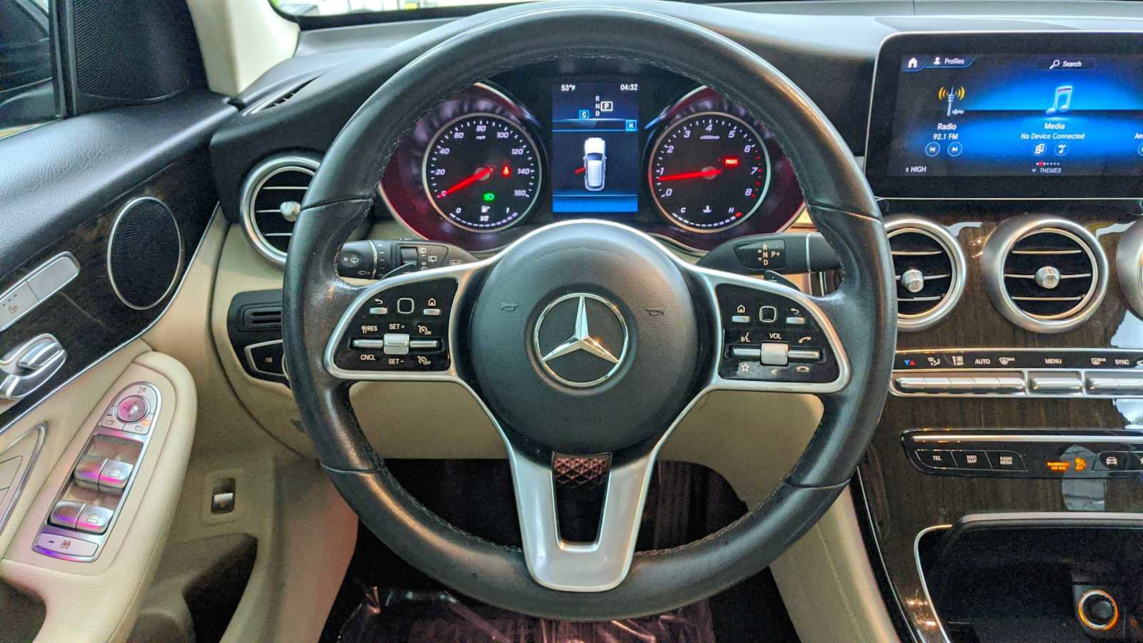 Used 2020 Mercedes-Benz GLC 300 image 17