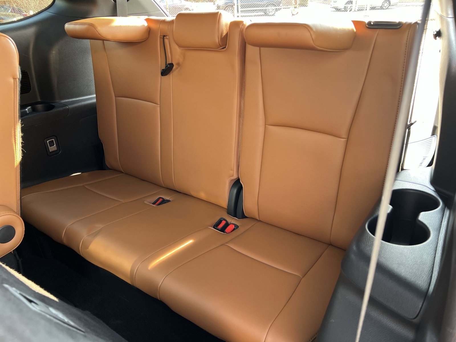 Used 2020 Toyota Highlander Platinum image 24