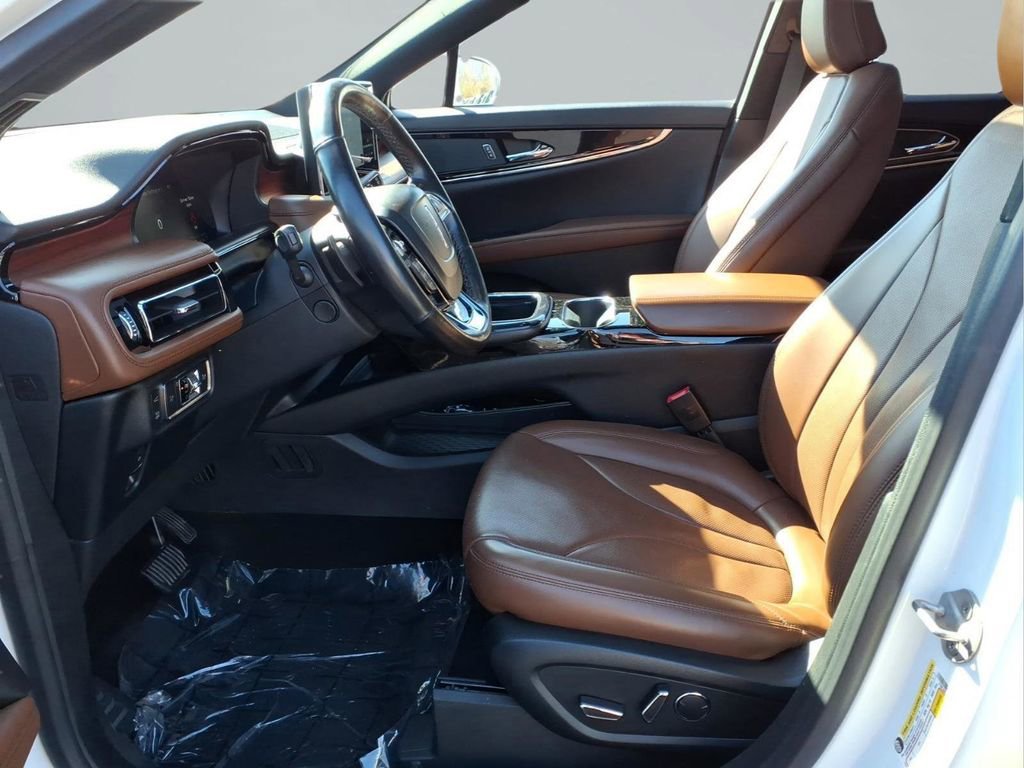 Used 2022 Lincoln Nautilus Reserve w/ Cargo Utility Package AWD/4WD image 25