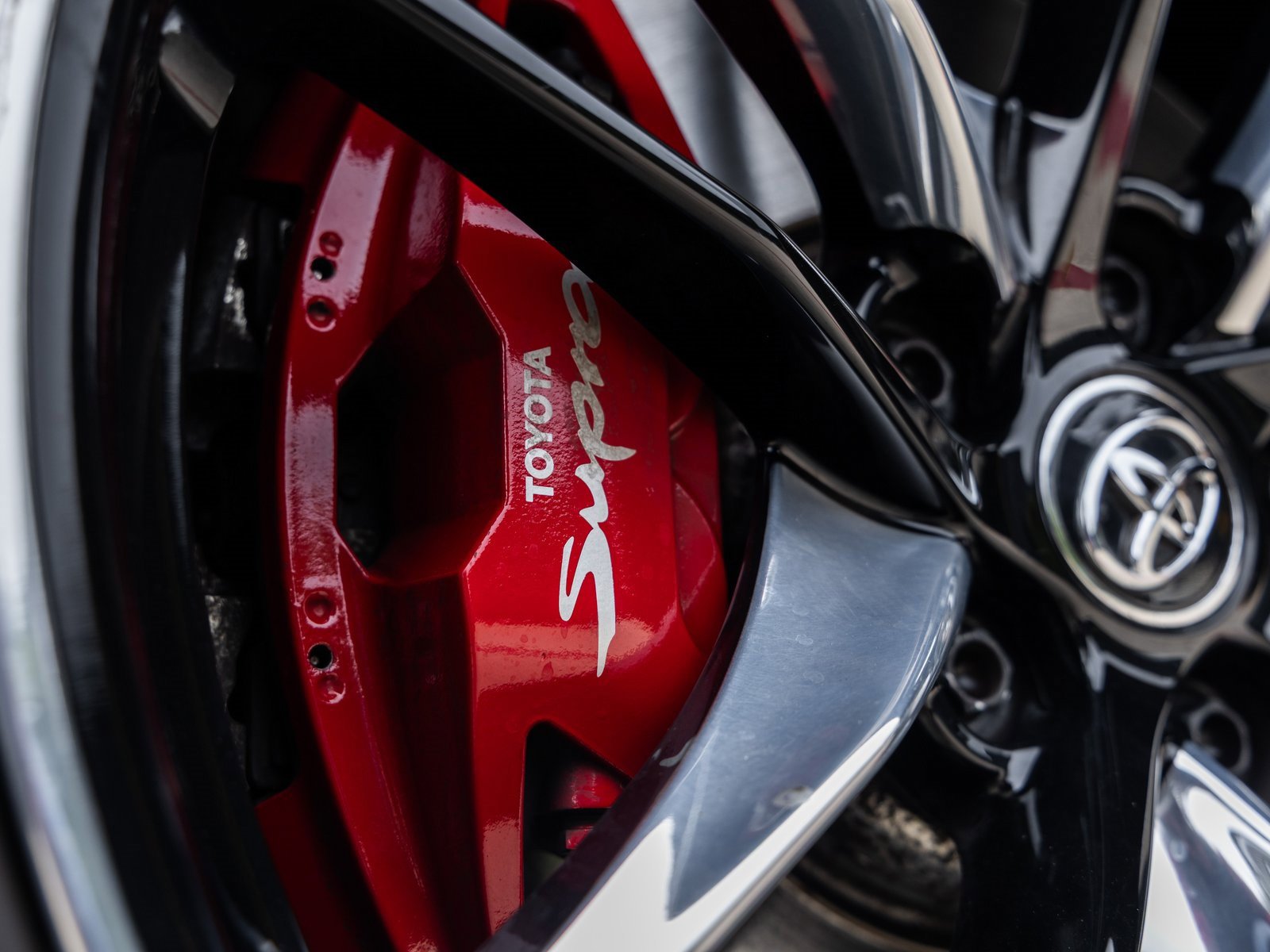 Used 2021 Toyota Supra Premium w/ Driver Assist Package image 18