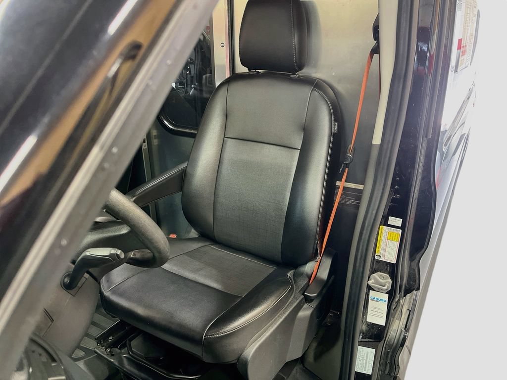 Used 2023 Ford Transit 250 148 High Roof Extended w/ Load Area Protection Package RWD image 18