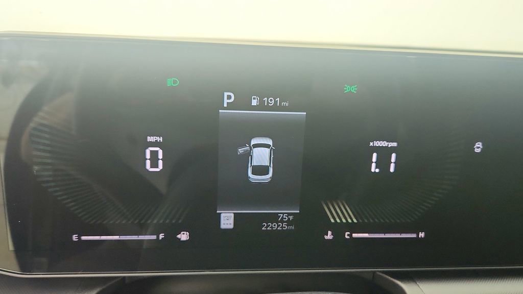 Used 2025 Kia K4 FWD image 17