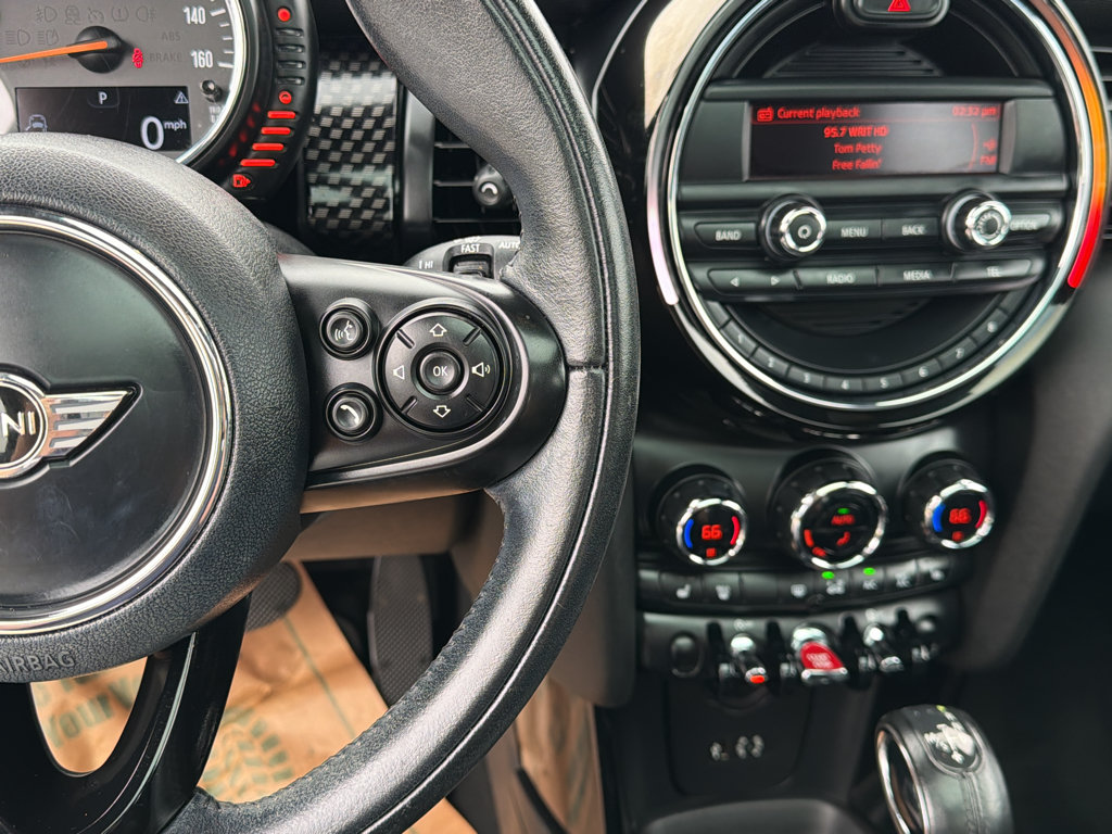 Used 2015 MINI Cooper S FWD image 30