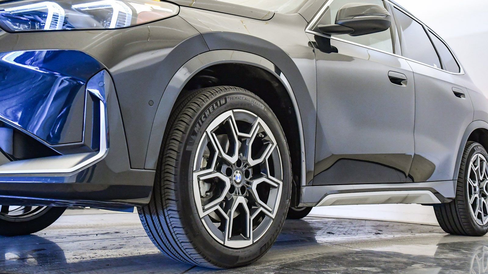 Used 2025 BMW X1 xDrive28i w/ Convenience Package AWD/4WD image 9