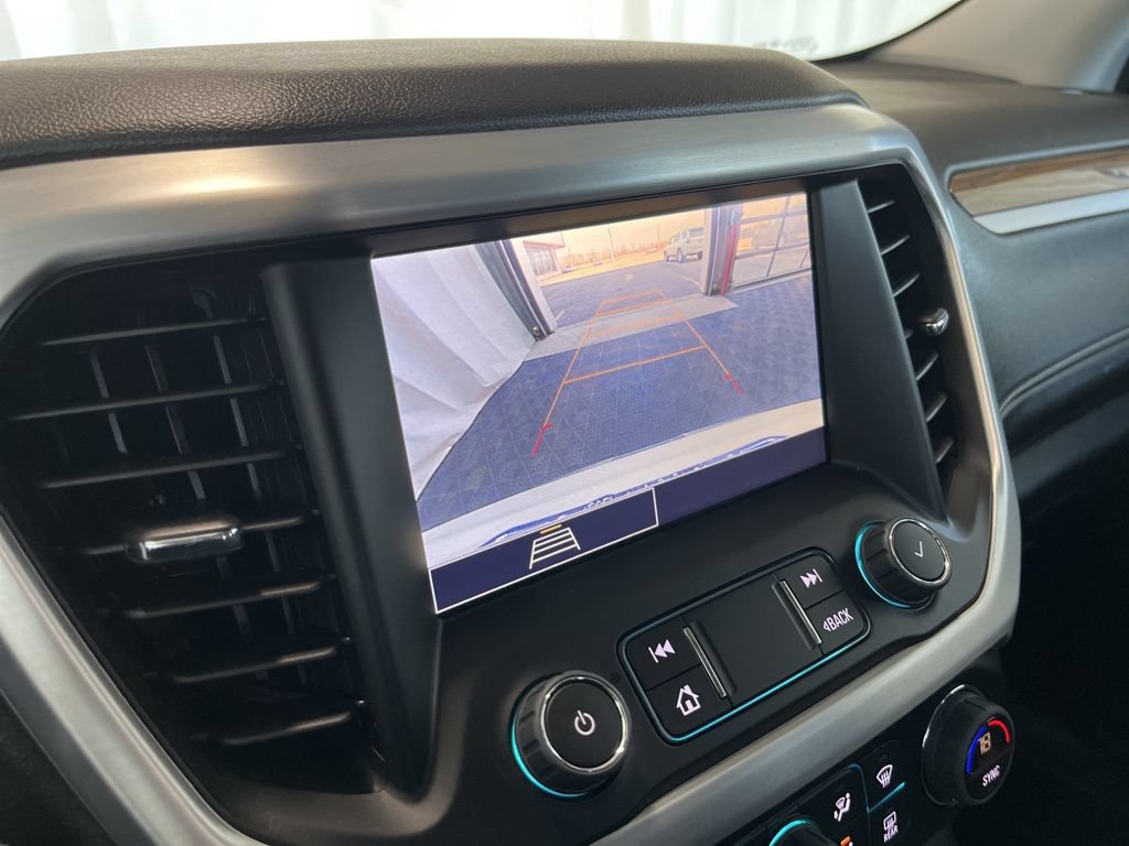 Used 2023 GMC Acadia SLE AWD/4WD image 12