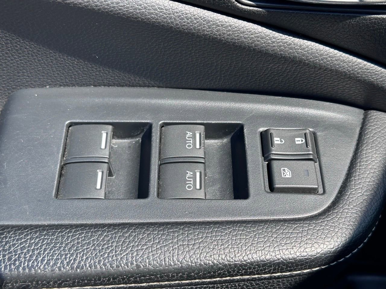 Used 2023 Honda Ridgeline RTL-E image 23