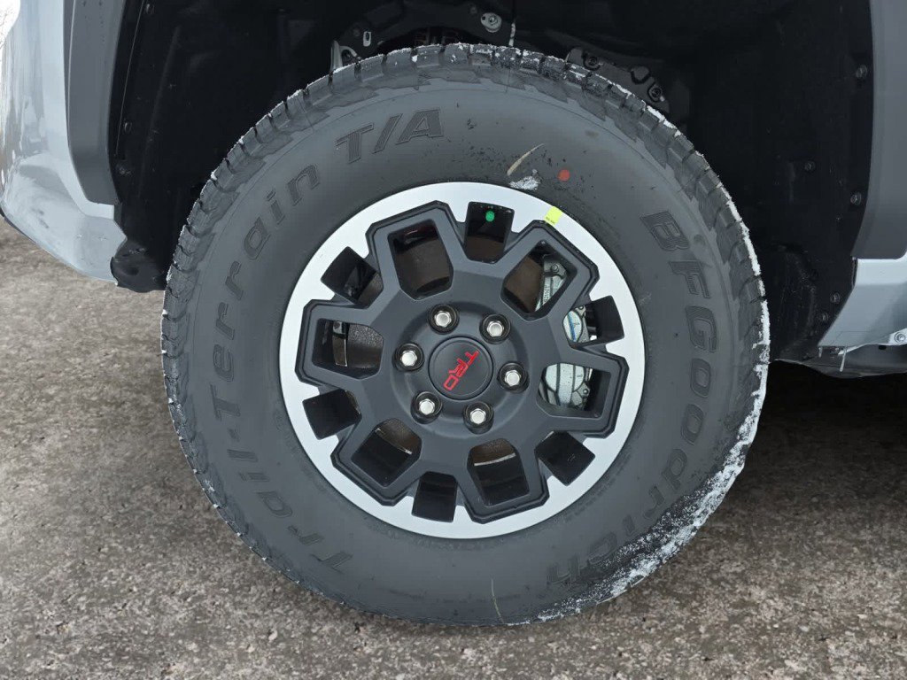New 2025 Toyota Tacoma TRD Off-Road image 13