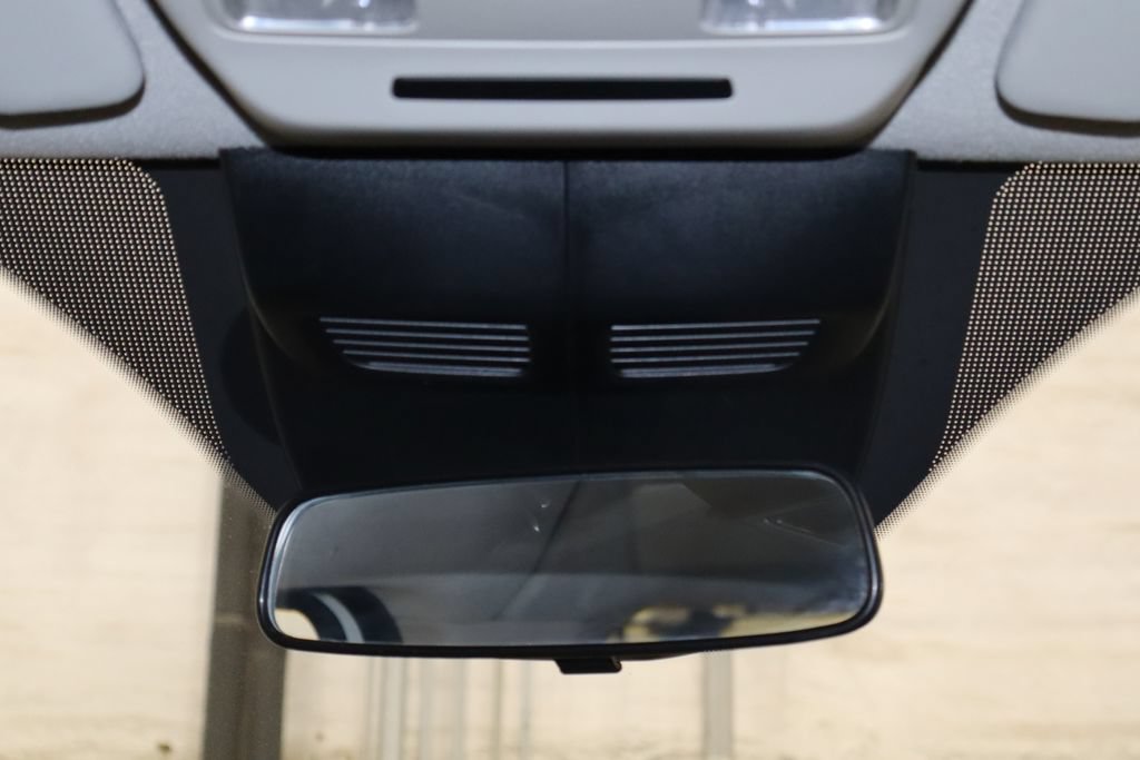 Used 2025 Ford Transit 350 XLT RWD image 25
