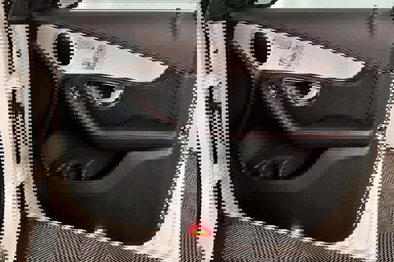 Used 2017 Mercedes-Benz GLC 43 AMG 4MATIC image 23