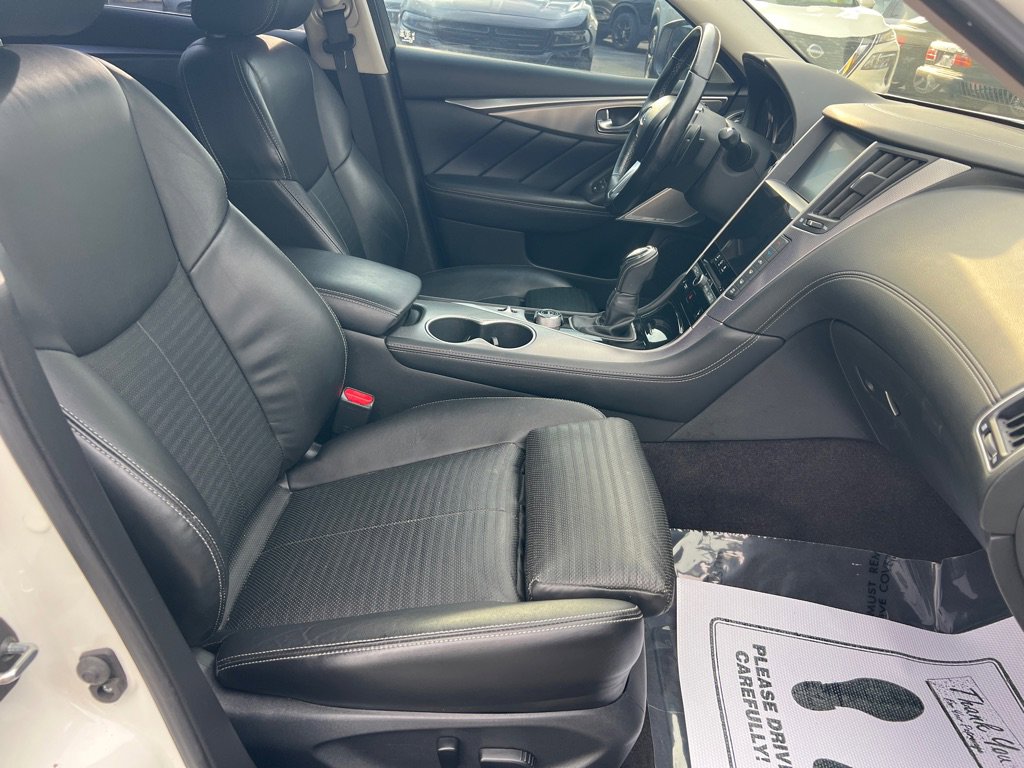 Used 2018 INFINITI Q50 Sport w/ Sensory Package (Sport) AWD/4WD image 35