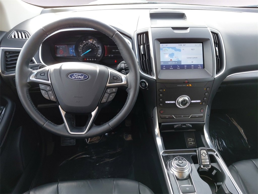 Used 2020 Ford Edge Titanium w/ Class II Trailer Tow Package image 12