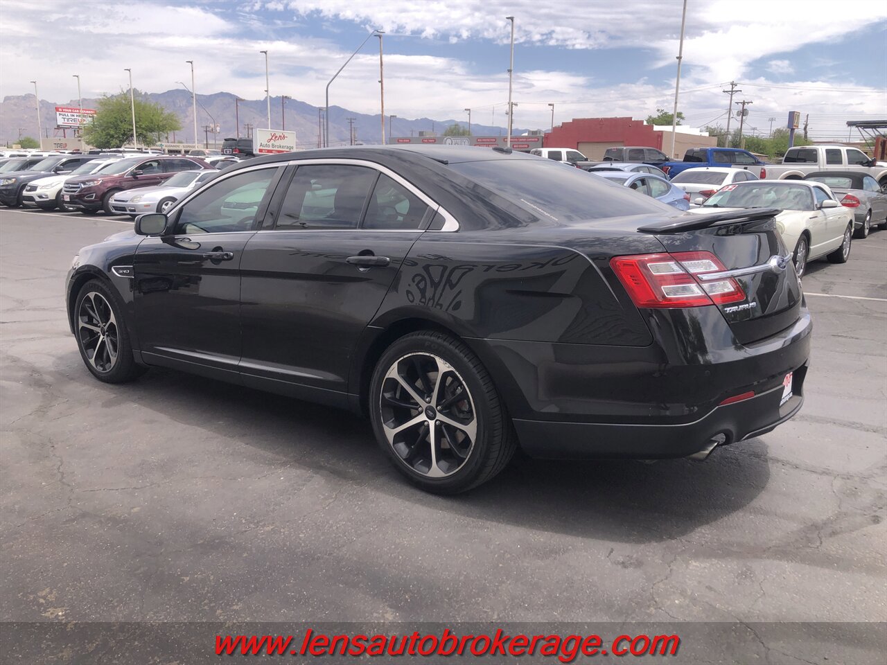 Used 2014 Ford Taurus SHO w/ Equipment Group 401A AWD/4WD image 6