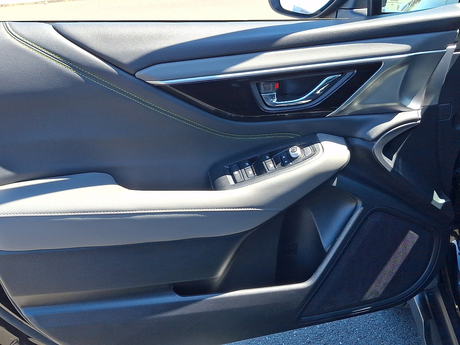 Used 2021 Subaru Outback Onyx Edition XT w/ Popular Package #2 AWD/4WD image 11