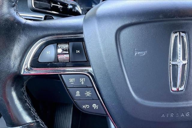 Used 2022 Lincoln Navigator Reserve AWD/4WD image 11