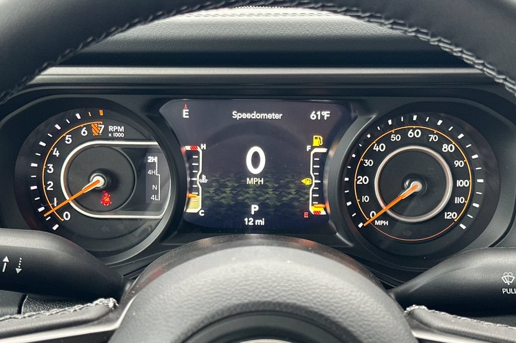 New 2025 Jeep Gladiator Sport AWD/4WD image 24