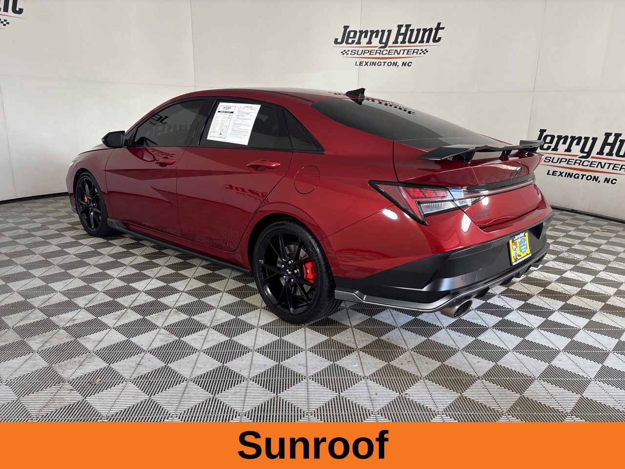 Used 2025 Hyundai Elantra N image 7