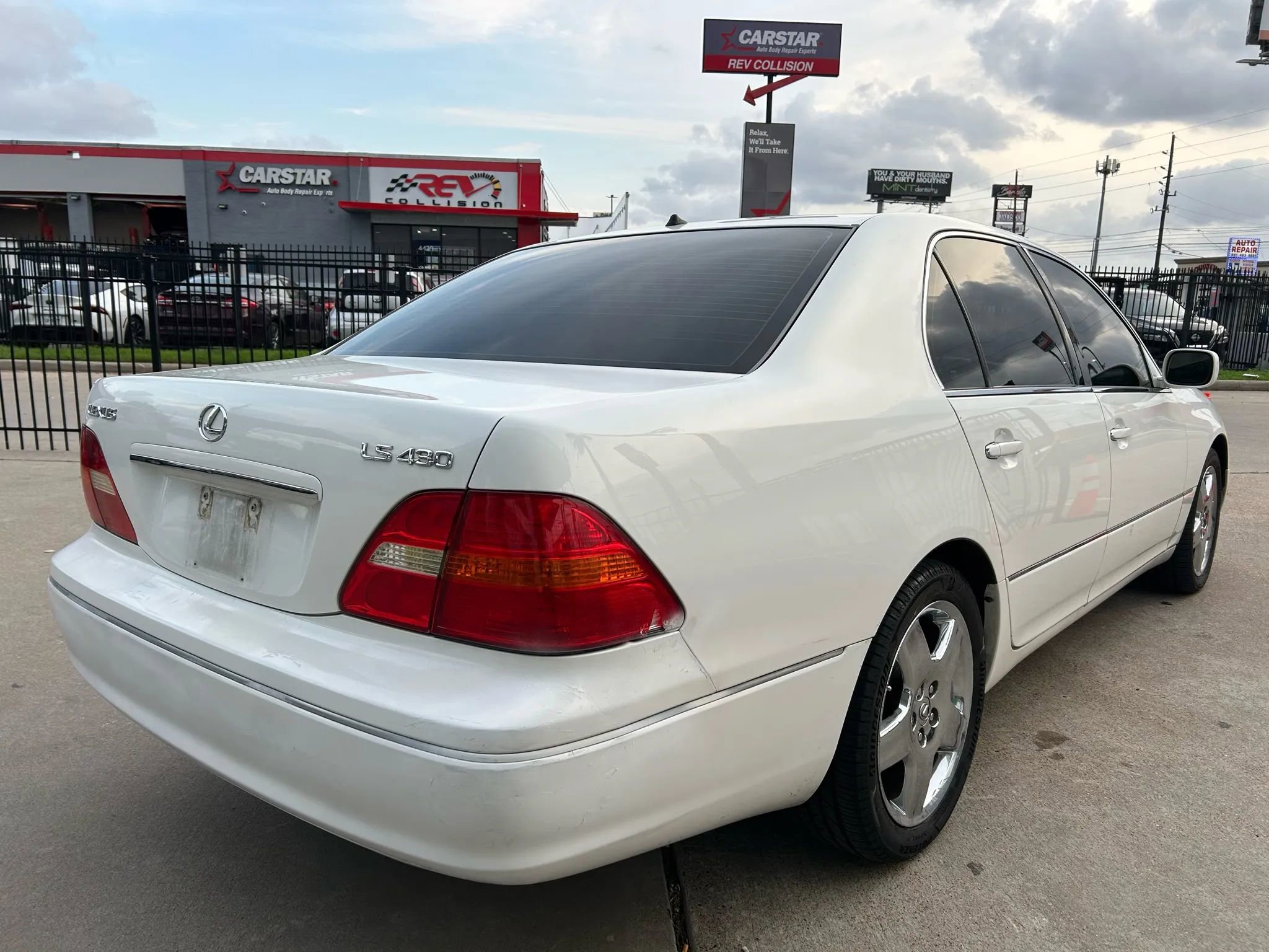 Used 2002 Lexus LS 430 image 6