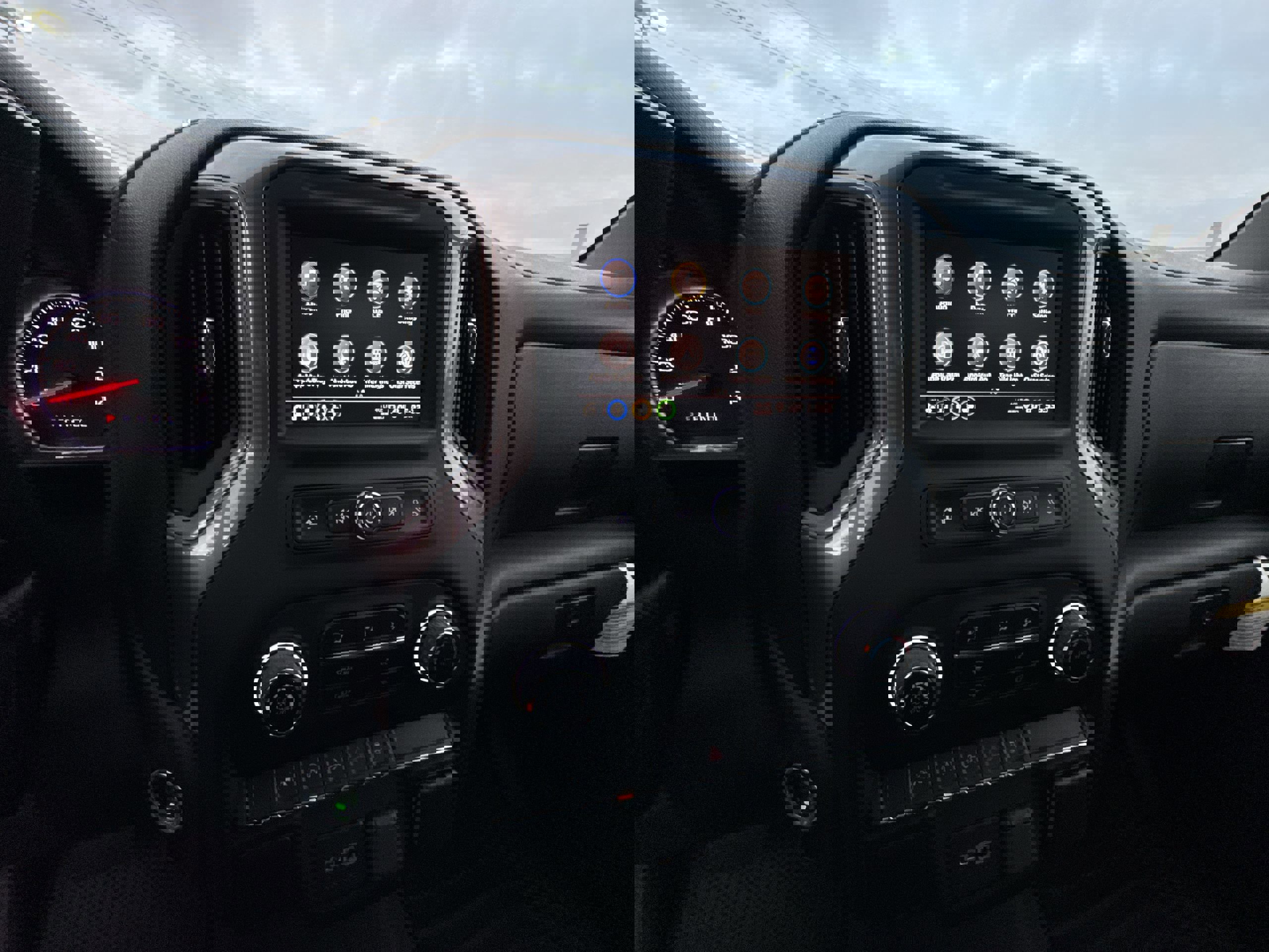 Used 2022 Chevrolet Silverado 1500 Custom image 14