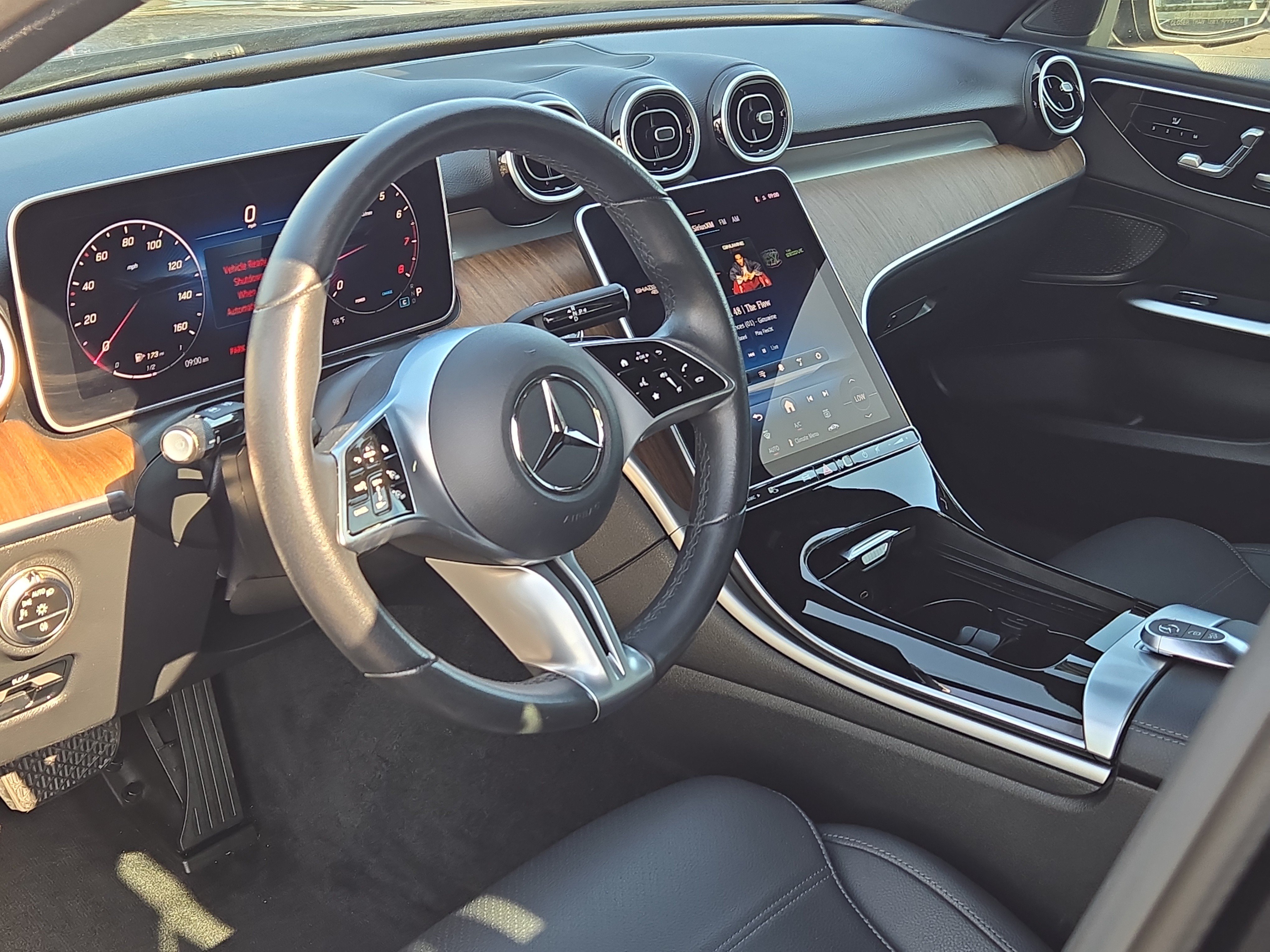 Used 2025 Mercedes-Benz C 300 4MATIC Sedan image 16