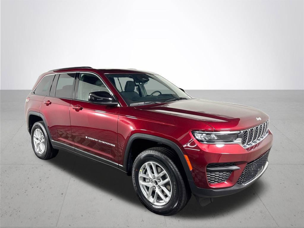 New 2026 Jeep Grand Cherokee Laredo AWD/4WD image 4