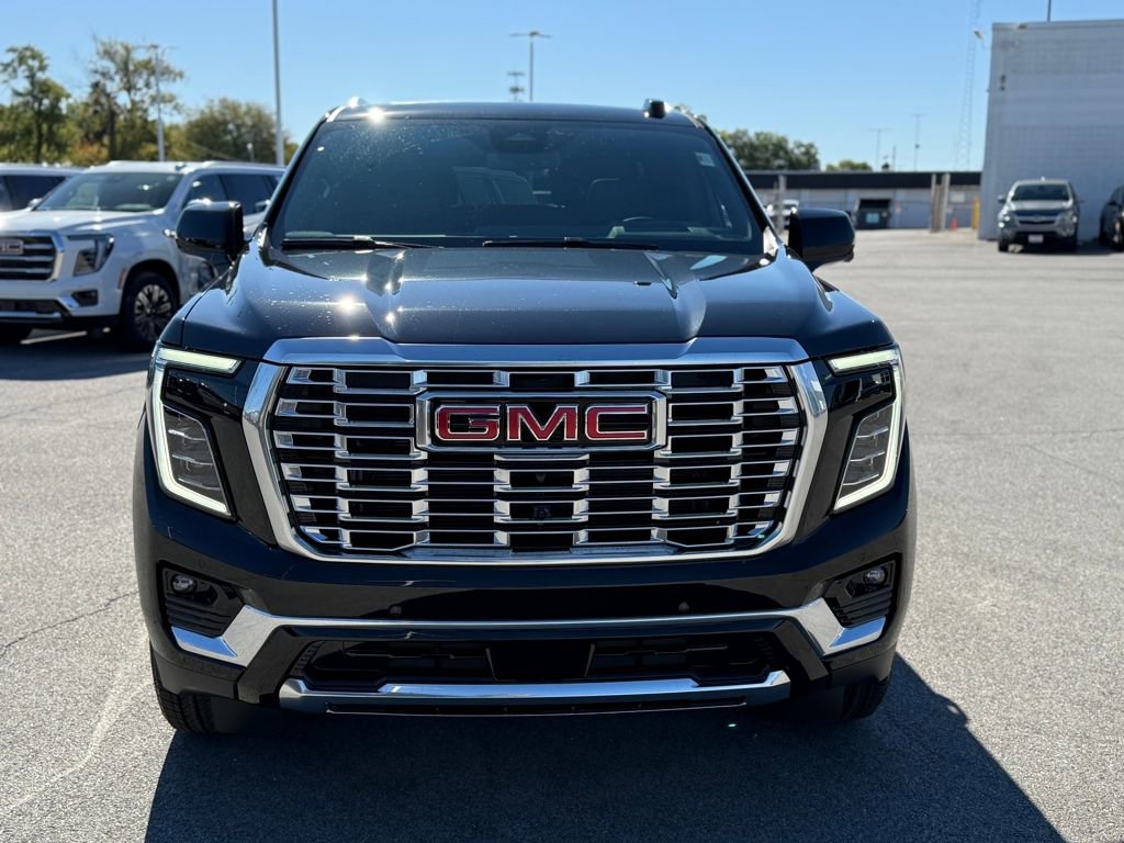 New 2026 GMC Yukon Denali w/ Sun & Power Step Package image 5