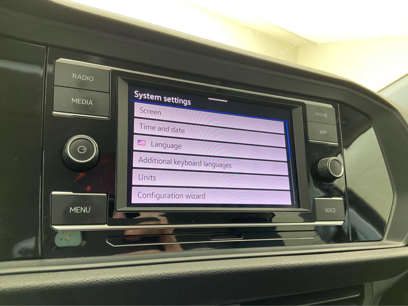 Used 2024 Volkswagen Jetta SE image 26