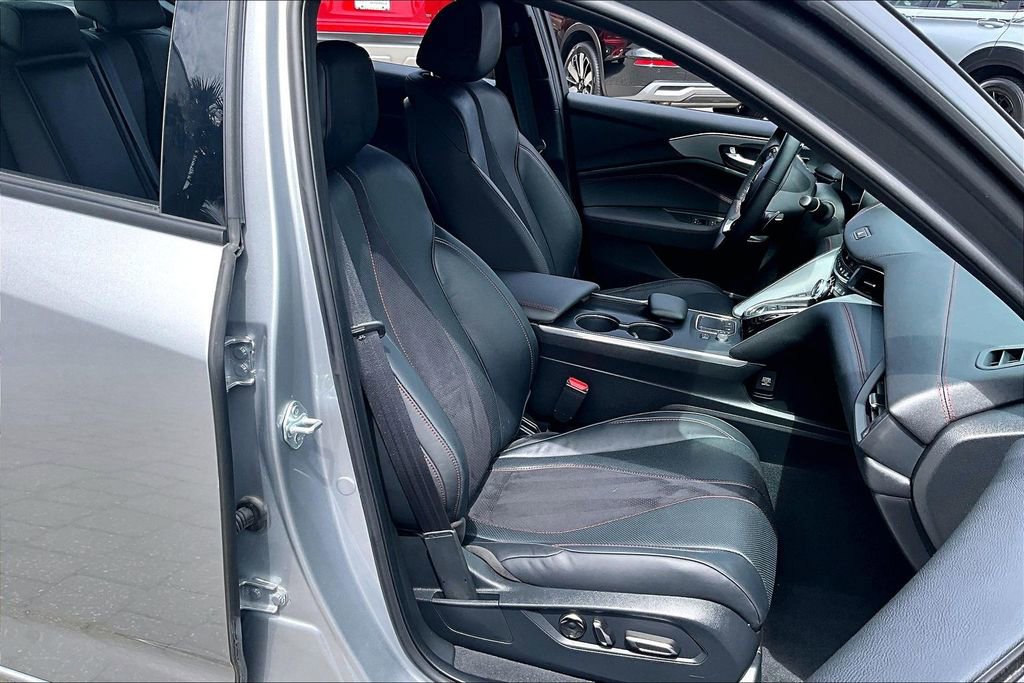 Used 2025 Acura TLX SH-AWD w/ A-SPEC Pkg image 29