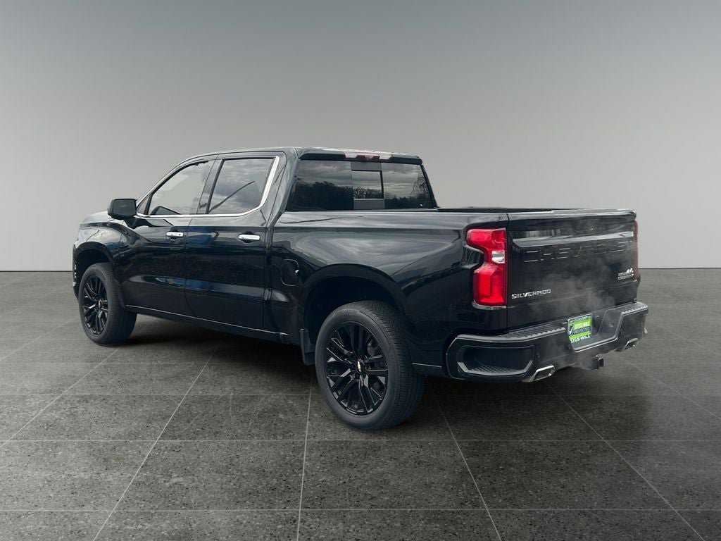 Used 2022 Chevrolet Silverado 1500 High Country w/ Technology Package AWD/4WD image 5