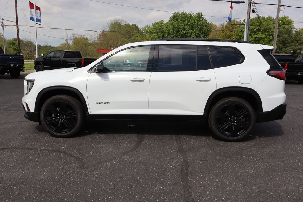 Used 2025 GMC Acadia Elevation w/ Elevation Premium Package FWD image 33