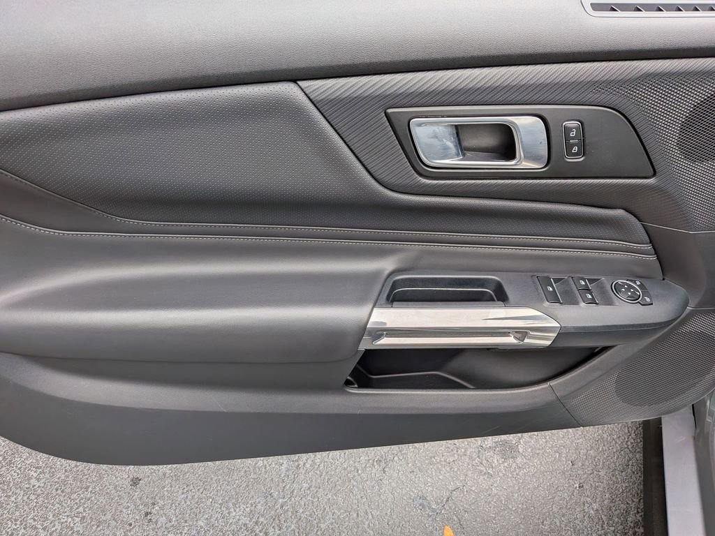 Used 2025 Ford Mustang Premium RWD image 14