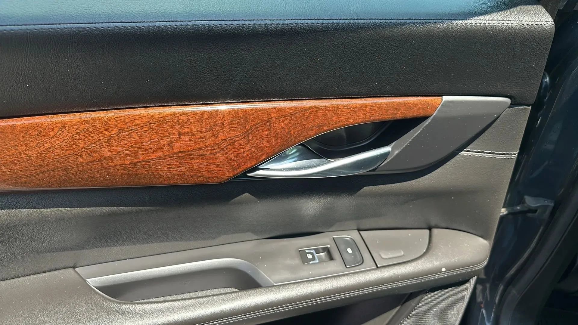 Used 2020 Cadillac CT6 Luxury image 17