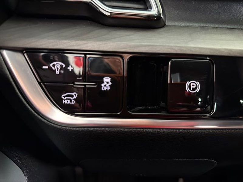 Used 2023 Kia Sportage X-Line w/ X-Line Premium Package AWD/4WD image 16
